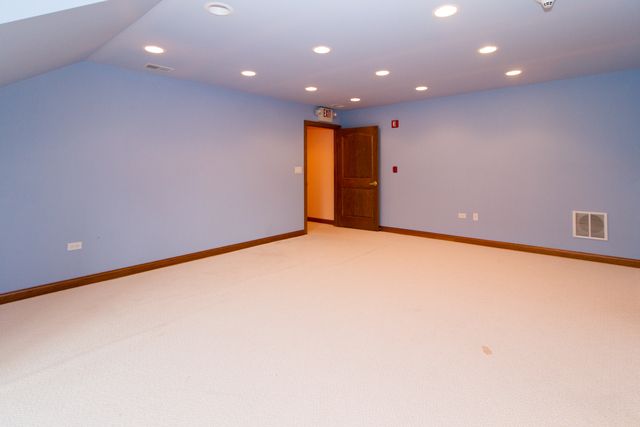 10759 Winterset